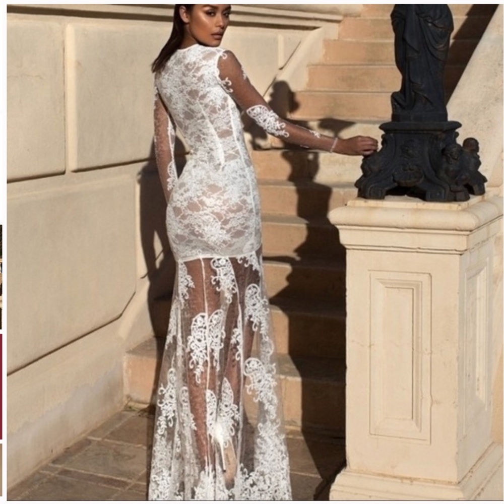 Elegant White Lace Sheer Long-Sleeve Evening Dress